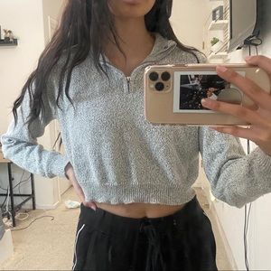 Cropped brandy Melville quarter zip